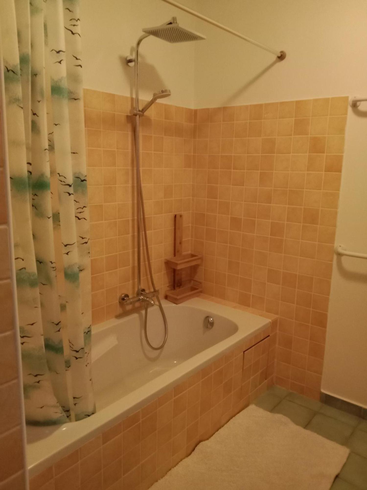 La Farigoulette Panzió Lorgues Kültér fotó